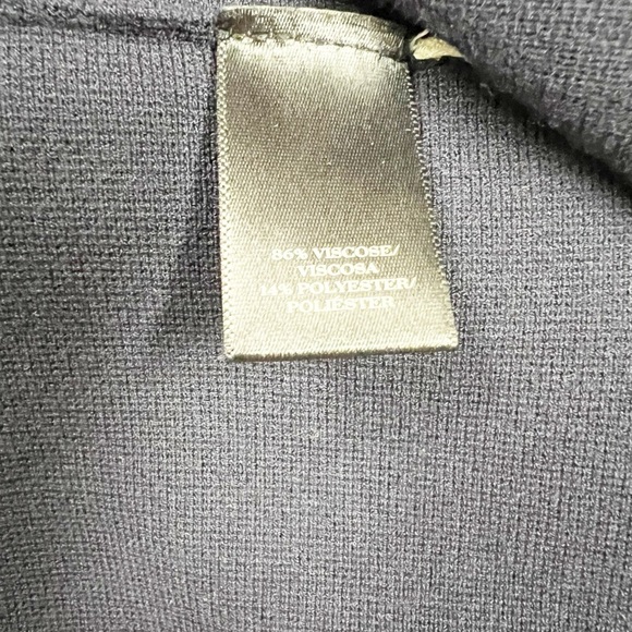 Ann Taylor Womens Navy Classic Peplum Sleeveless Crew Neck Top Size S - Picture 6 of 8